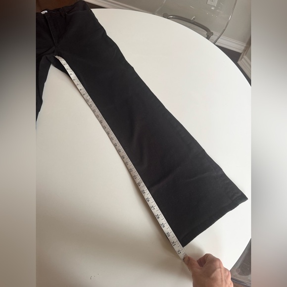 Good American Always Fits Boot Cut jeans. W size 10. - Picture 9 of 13